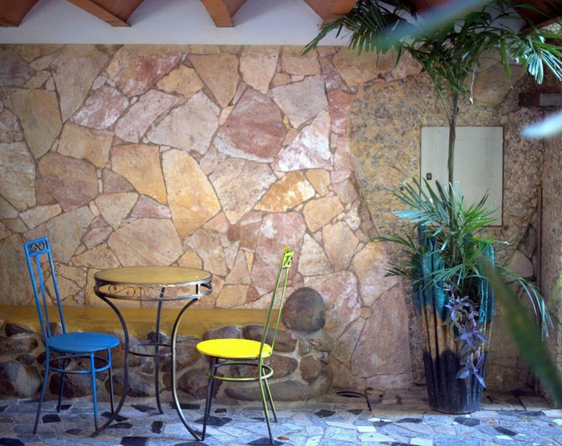 Hostel Da Bruna - Botafogo ริโอเดจาเนโร ภายนอก รูปภาพ